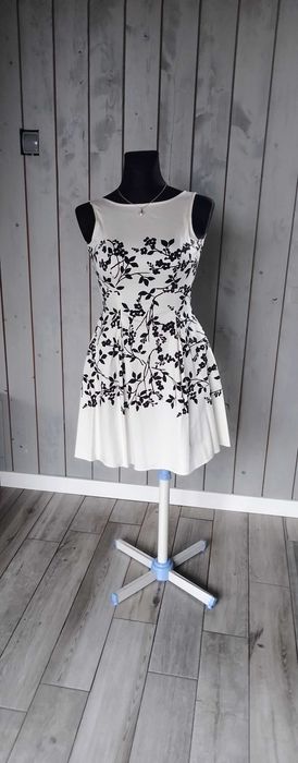 sukienka rozmiar 38 orsay