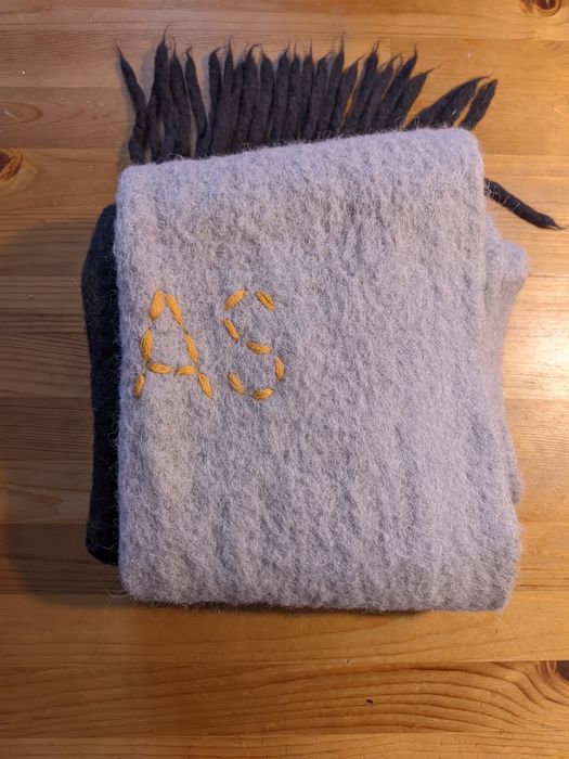 Величезний шарф Acne Studios (Альпака, Мохер). Оригінал. Вишивка AS