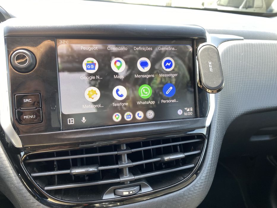 Peugeot 208 1.6 HDI - Android + Câmara