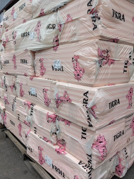 Екструдований пінополістирол. Пінопласт .XPS carbolex. PNP.EPS 150. Те