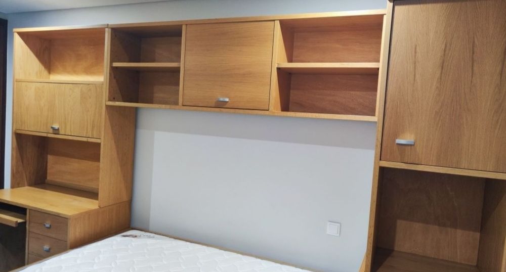 Estúdio com cama de casal