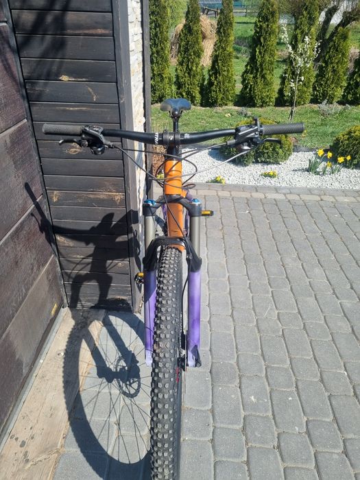 Rower zjazdówka Trek