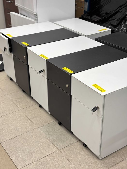 kontenerek biurowy metalowy kontener/kontenerki Herman Miller