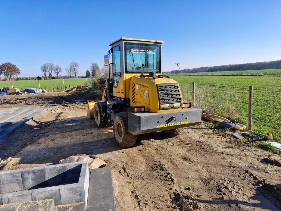 Sprzedam ładowarkę