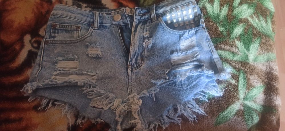 Шорты джинсовые женские