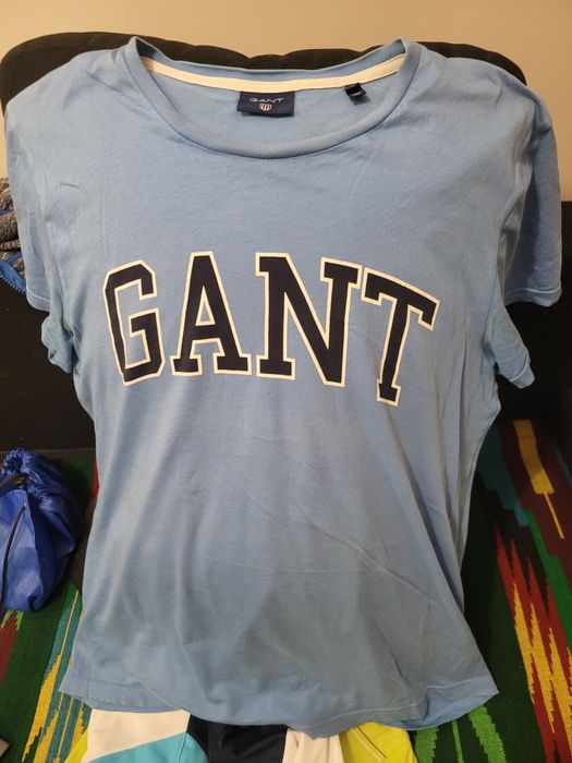 T-shirt Gant kolor niebieski
