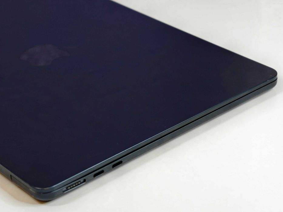 MacBook Air M2 8/256 GB — Midnight (*не працює камера)