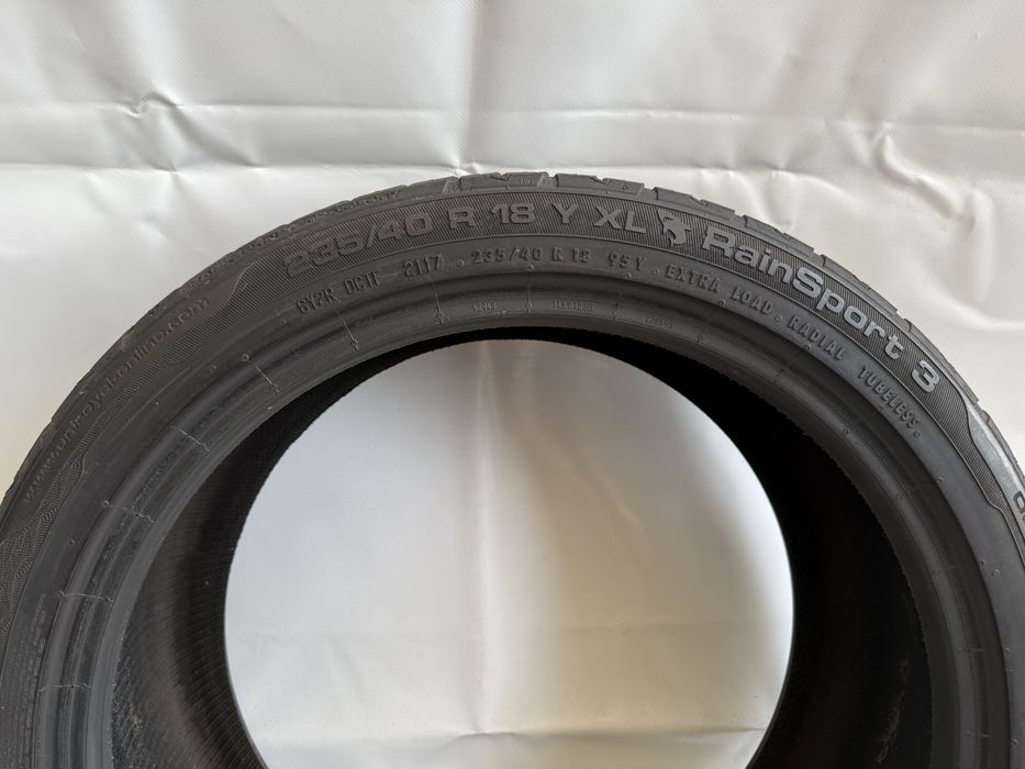 235/40/18 Uniroyal RainSport 3 95Y 2017R (131)