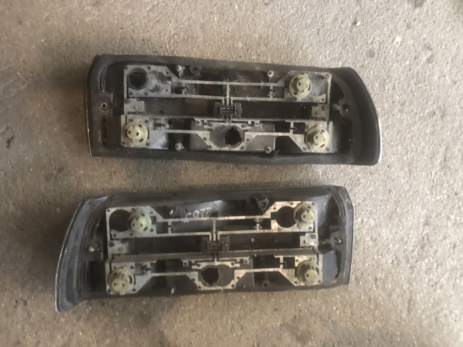Bmw E28 lampy tylne