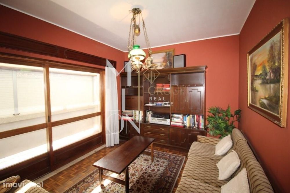 Moradia T5 Em Bustos | Lote De 2.050 M² | Oliveira Do Bairro
