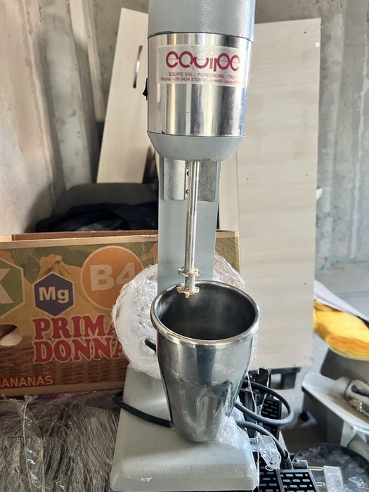 Професиональный барный миксер Италия