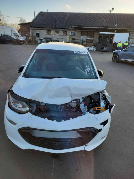 Chevrolet bolt Розбірка Авто Разборка шрот запчастини Шевроле болт запчасти батарея двері ляда ліхтар диски фара бампер скло редуктор инвертор