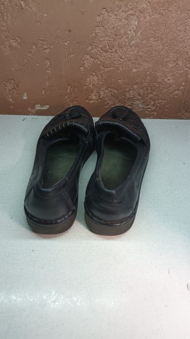 Продам лоферы 38р.кожанные,150гр.
