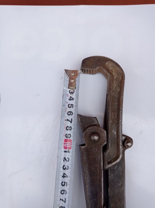 Ключ разводной газовый