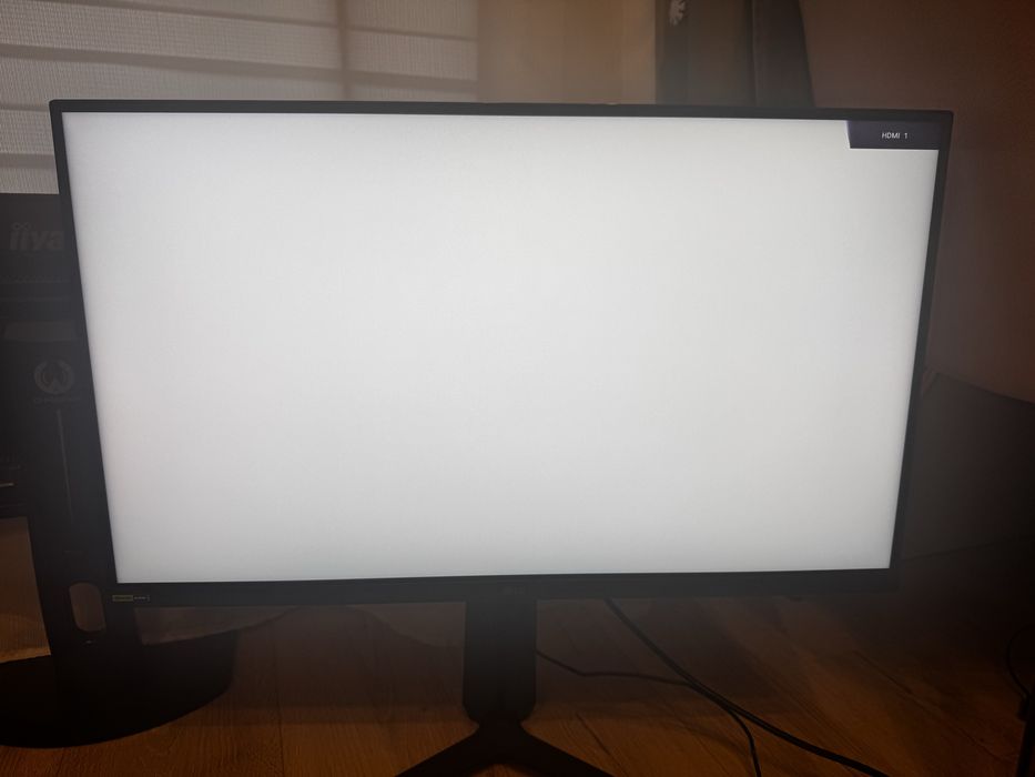 LG Ultragear 27GP850-B 2K Nano IPS 180Hz