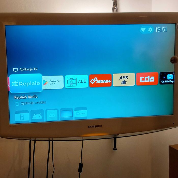 SmartTV BoxTV 4K model DV8988