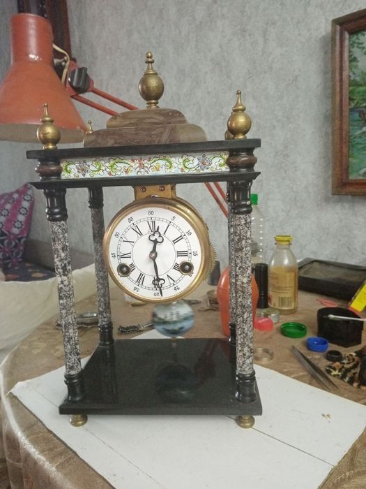 Продам часи в идеале. Точный ход. Звонкий бой