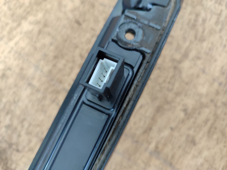 Планка подсветки номера BMW X5 E53 кнопка багажника БМВ Х5 Е53 Шрот