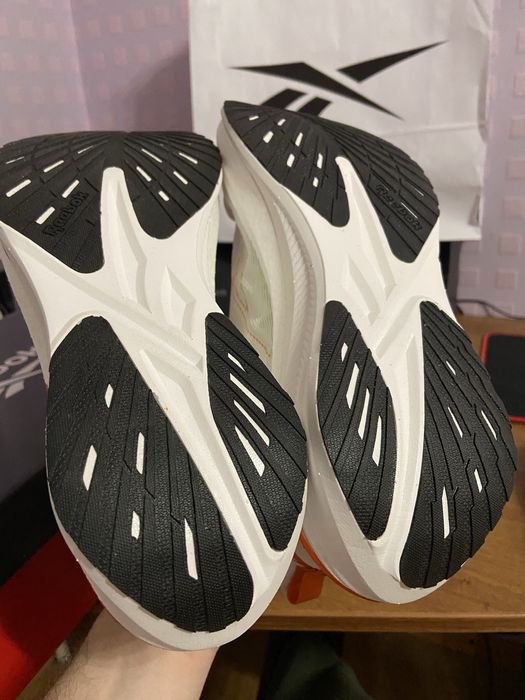 Беговые кросовки Reebok hoka puma