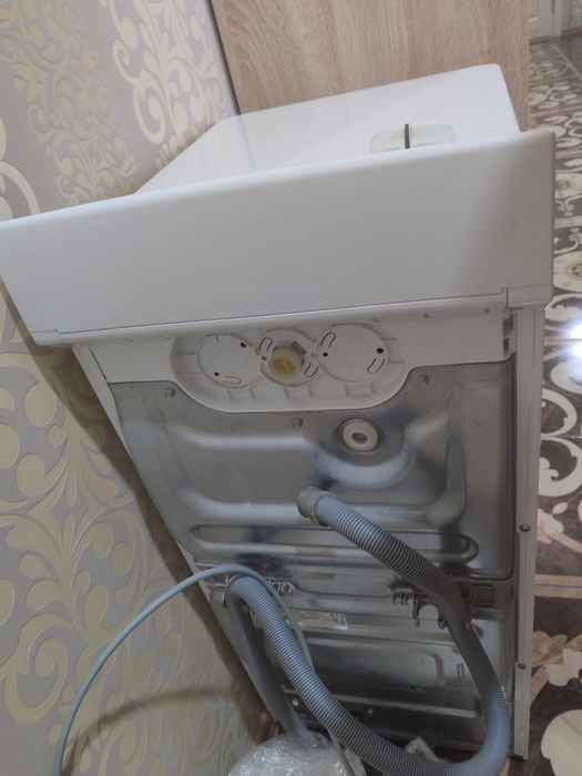 Продам пральну машину Electrolux верхня загрузка..
