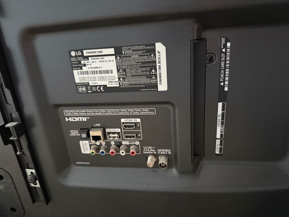 LG 55" NanoCell 55NANO816NA uszkodzona matryca, uchwyt ścienny