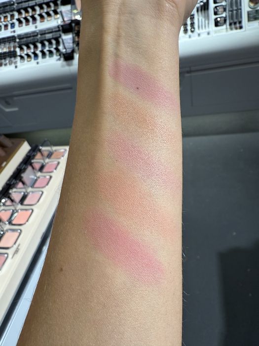 Румяна Kiko unlimited blush 01 02  03 04 06 09 10 11 12