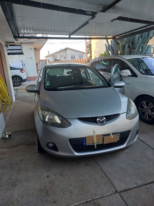 Vendo mazda 2 bifuel