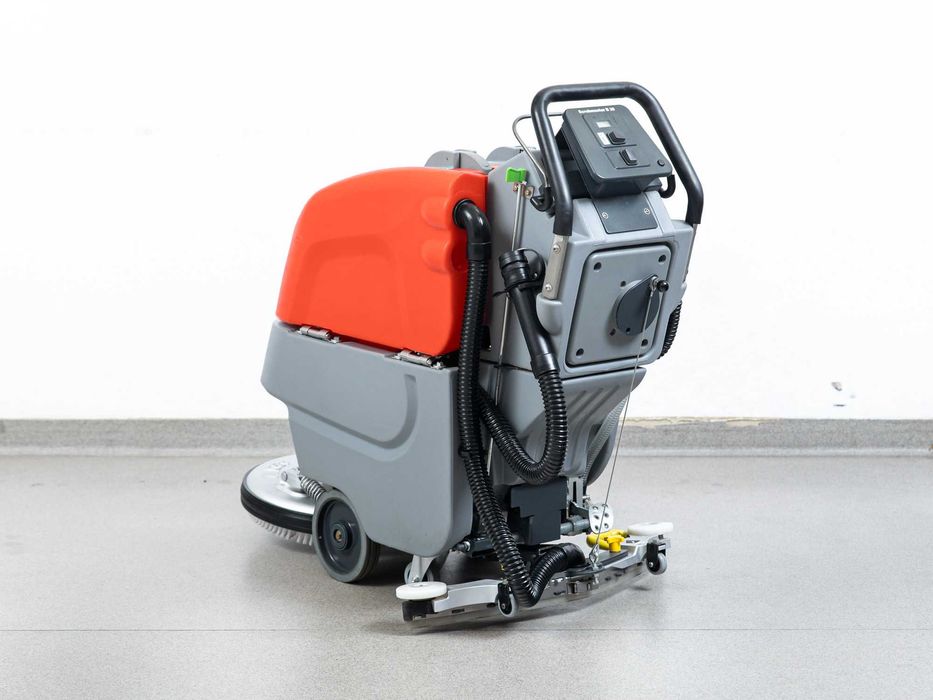 Szorowarka Hako Scrubmaster B30 TB430 NOWE BATERIE 2015r 1446h 8500 netto