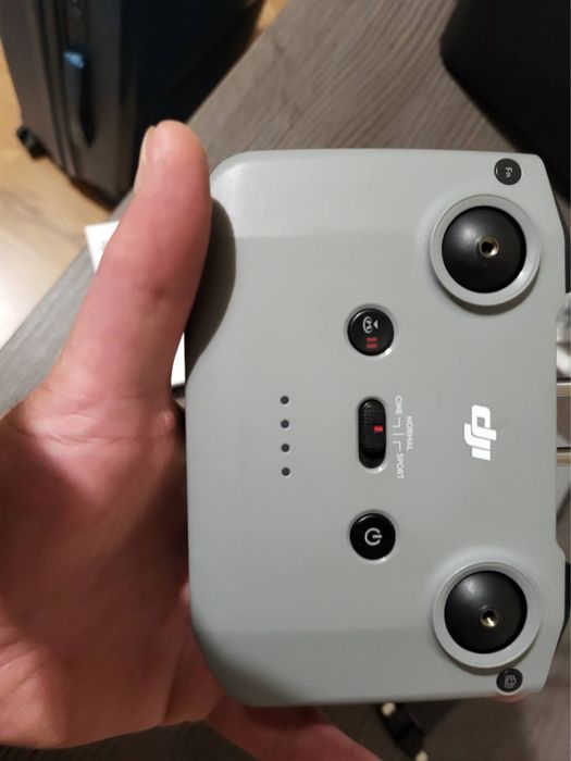 Dron DJI Mini 2 – komplet, gotowy do lotu