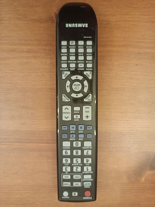 Pilot Kino Domowe DVD SAMSUNG model AH59