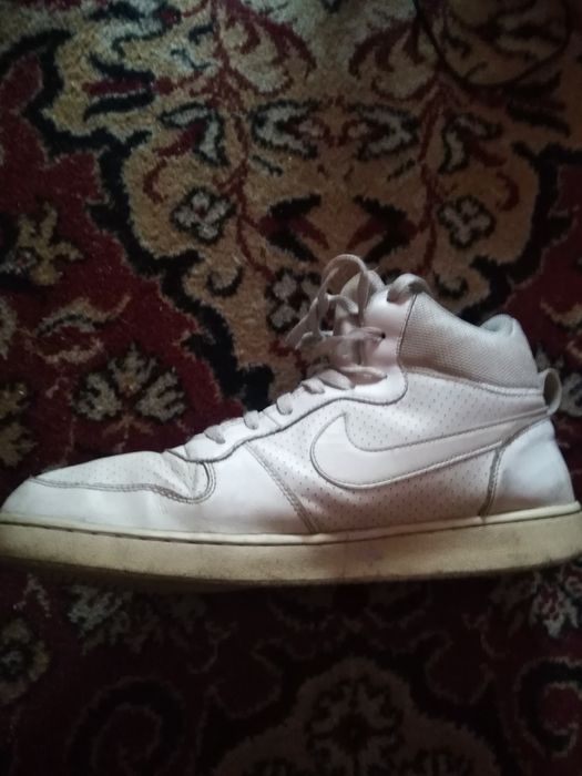 Białe buty Nike 47