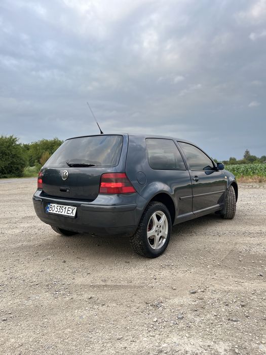 Продам VW Golf 4