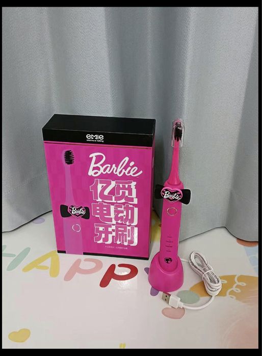 Электрическая зубная щетка в стиле BARBIE