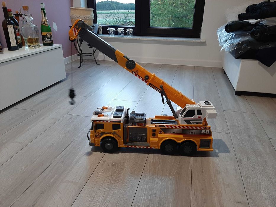 Sprzedam auto zabawkę