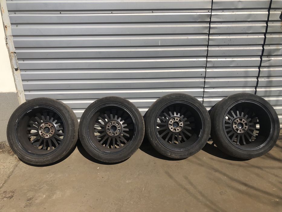 Диски Volvo з гумою R17  225/45