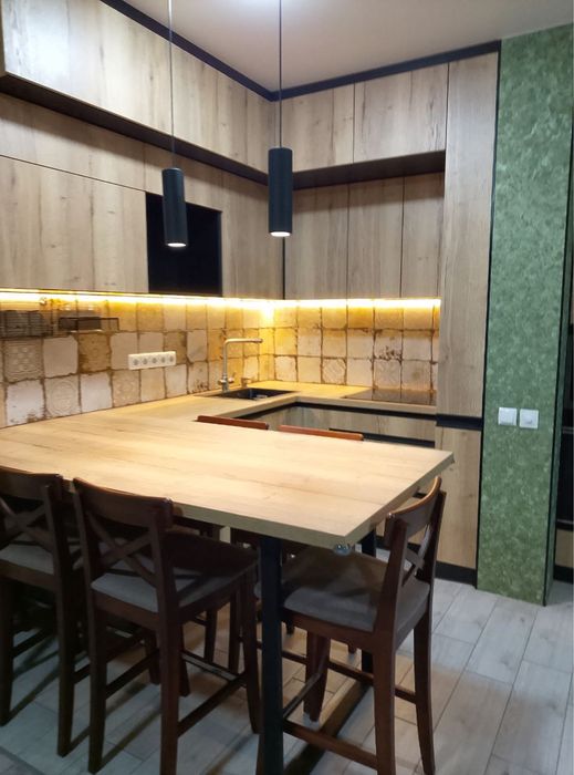 Гарна видова квартира з дизайнерським ремонтом! Ірпінь, до Києва 15 хв