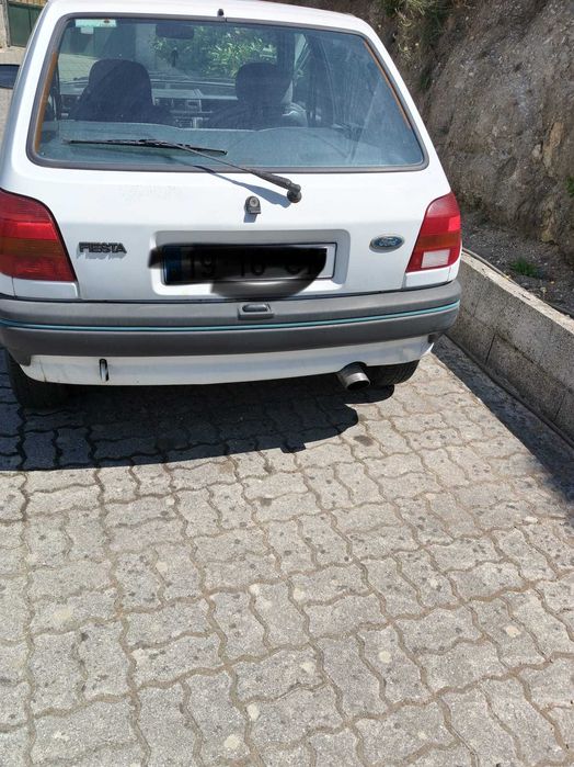 Ford fiesta 1.1 injeção