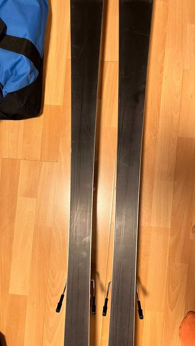 Narty Zjazdowe Dynastar 160 cm