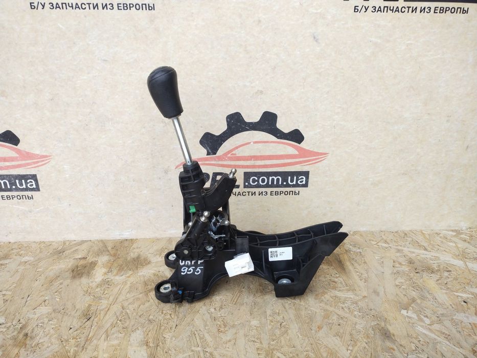 Mazda 3 BL 2009-2013 Кулиса рычаг переключения передач МКПП BEV246100