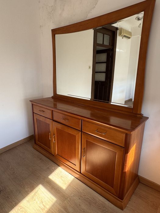 Movel para sala de estar com espelho