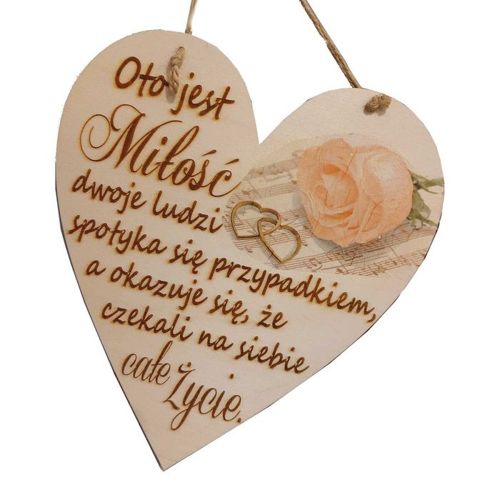 Tabliczka na rocznicę ślubu serce z napisem oto jest miłość