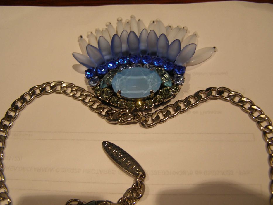 Colares e pulseiras STEFANEL - descida preço