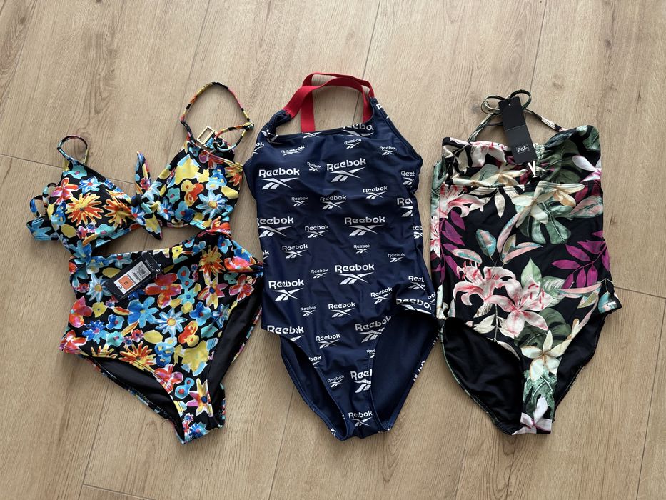 Набір купальників купальник футболка колготи Zara