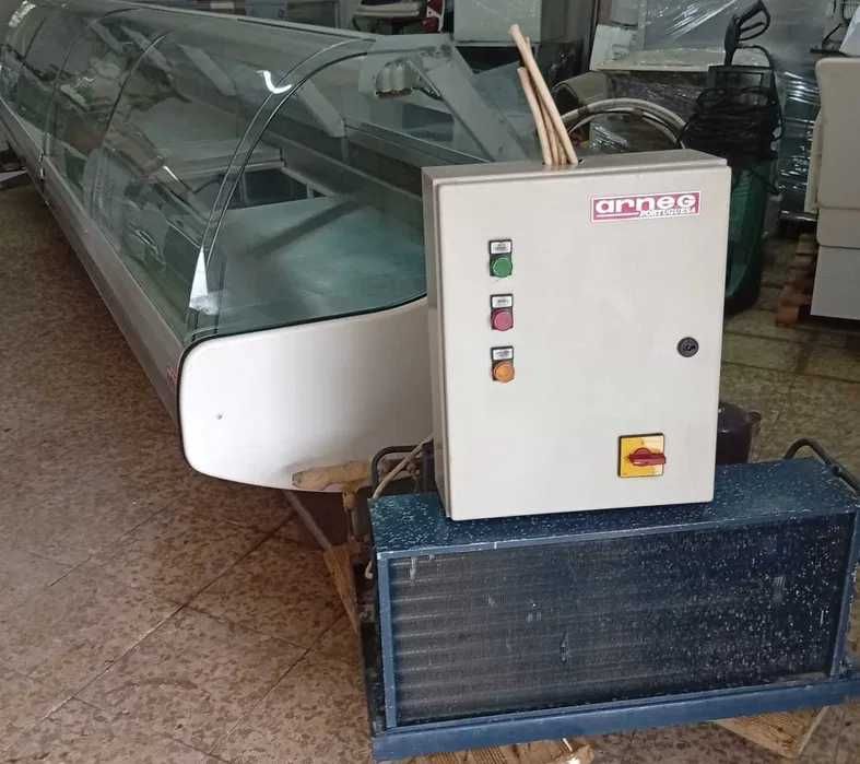 Vitrine de Talho ARNEG - RECONDICIONADA