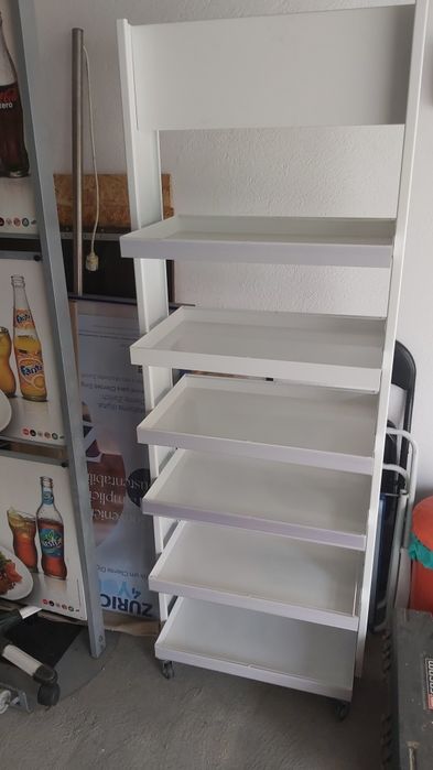Expositor para campanhas promocionais