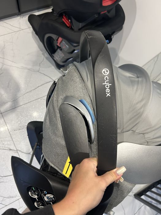 Cybex cloud z koi 0-13 kg fotelik samochodowy łupina crystallized