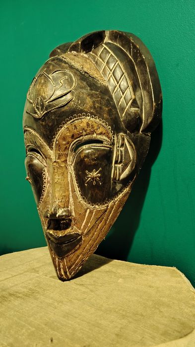 Oryginalna maska ludu TIKAR - Kamerun