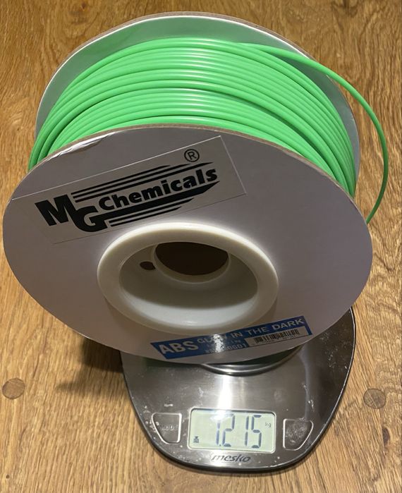 Filament jasnozielony ABS świecacy w ciemności