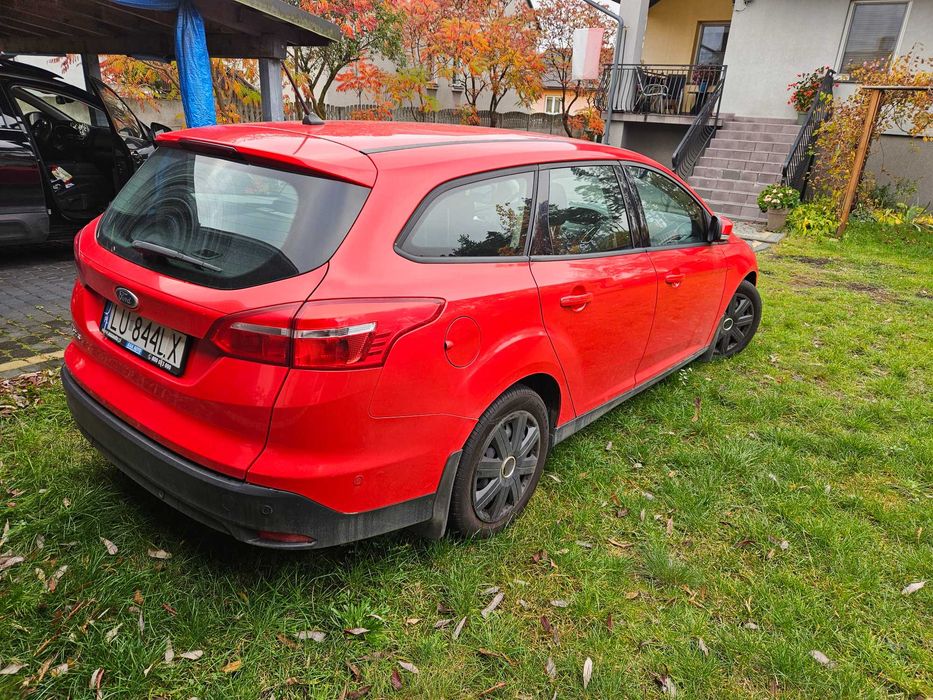 Auto osobowe ford focus