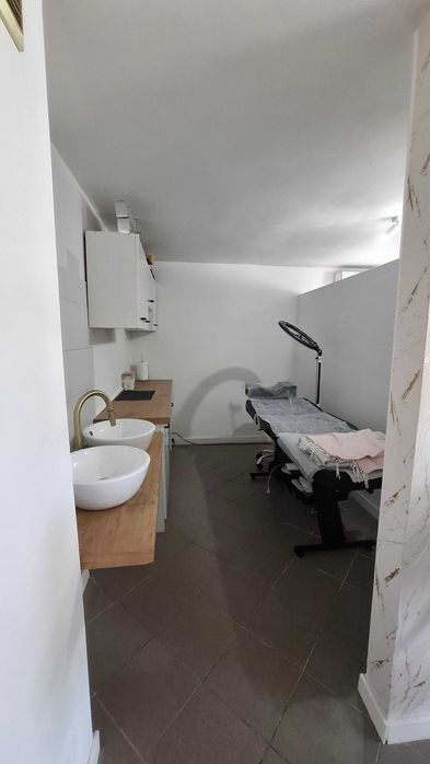 Lokal użytkowy 40m2 - Knurów - Wynajem